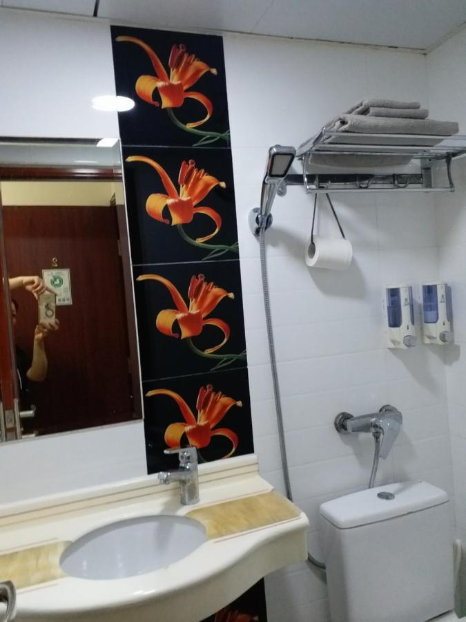 Hang Fung Hostel Hong Kong Esterno foto